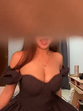 Snapshot of qczband chatting on March 2026 05:57:02 AM qczband online show from March 2026 05:57:02 AM