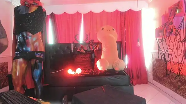 Snapshot of Lilith_madame_satan chatting on July 2026 01:04:01 PM Lilith madame satan online show from July 2026 01:04:01 PM