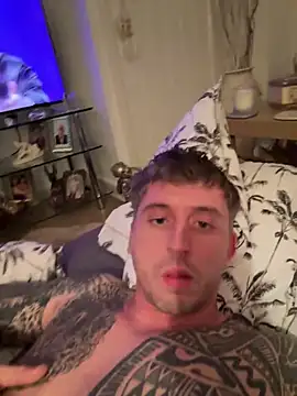 Snapshot of freddie321 chatting on February 2026 09:13:01 PM freddie321 online show from February 2026 09:13:01 PM