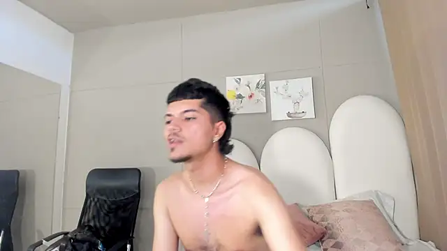 Briian   online show from June 2026 07:25:02 PM