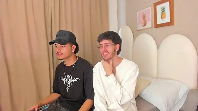 Jason 23   online show from April 2026 07:25:02 PM