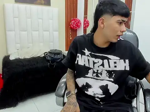 Snapshot of Thiago_collinss chatting on March 2026 10:34:02 PM Thiago collinss online show from March 2026 10:34:02 PM