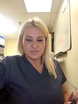 Snapshot of LadyB07 chatting on May 2026 08:35:02 PM LadyB07 online show from May 2026 08:35:02 PM