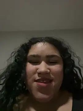 Selyne247 online show from February 2026 02:54:01 AM