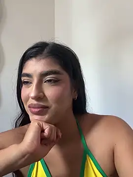 Snapshot of Misty-kat chatting on April 2026 06:56:02 PM Misty-kat online show from April 2026 06:56:02 PM