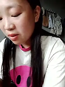 Miu la online show from March 2026 08:26:33 AM