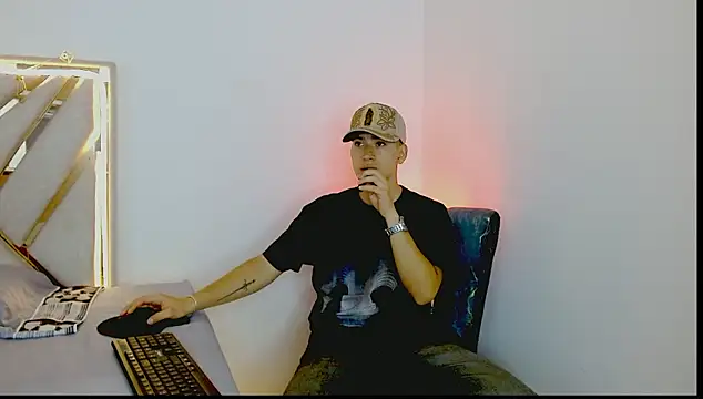 oliver   saint online show from March 2026 11:08:02 PM