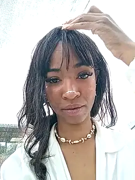 TinnaPeyton online show from April 2026 05:27:01 PM