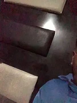 Snapshot of Elsolo2 chatting on March 2026 04:51:02 AM Elsolo2 online show from March 2026 04:51:02 AM