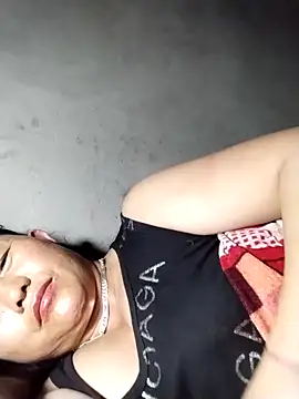 Snapshot of Lucie_Fuzk chatting on March 2026 04:44:02 PM Lucie Fuzk online show from March 2026 04:44:02 PM