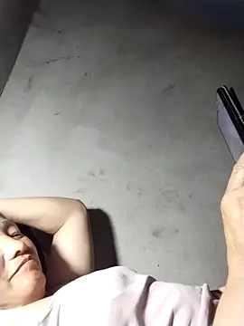 Snapshot of Lucie_Fuzk chatting on April 2026 02:42:01 AM Lucie Fuzk online show from April 2026 02:42:01 AM