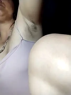 Snapshot of Lucie_Fuzk chatting on April 2026 01:56:02 PM Lucie Fuzk online show from April 2026 01:56:02 PM