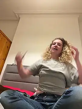 curlyirishgirl online show from March 2026 09:31:02 PM