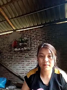 Snapshot of Linhna20 chatting on March 2026 07:37:02 AM Linhna20 online show from March 2026 07:37:02 AM