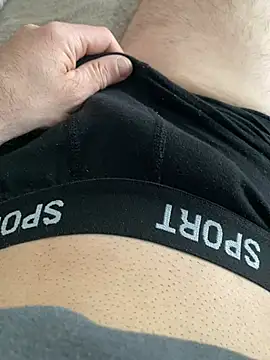 Snapshot of dim6180 chatting on February 2026 11:53:01 AM dim6180 online show from February 2026 11:53:01 AM