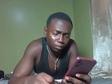 Snapshot of darkerberryguy chatting on May 2026 10:22:01 AM darkerberryguy online show from May 2026 10:22:01 AM
