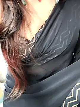 Cutie Nila online show from May 2026 05:23:02 AM