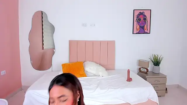 zenndaya   online show from April 2026 03:32:01 AM