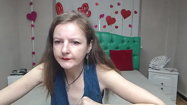 Snapshot of MeganPirs chatting on March 2026 05:30:02 AM MeganPirs online show from March 2026 05:30:02 AM