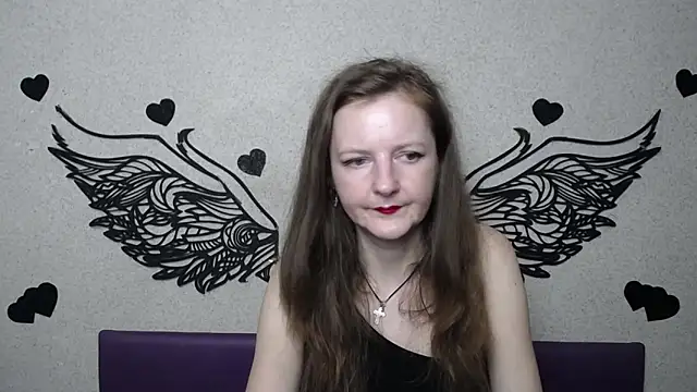 Snapshot of MeganPirs chatting on April 2026 05:32:02 PM MeganPirs online show from April 2026 05:32:02 PM