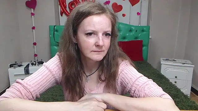 Snapshot of MeganPirs chatting on May 2026 04:46:01 PM MeganPirs online show from May 2026 04:46:01 PM