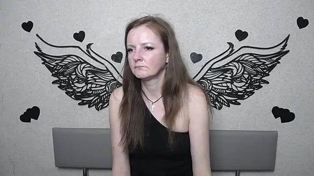 Snapshot of MeganPirs chatting on May 2026 05:08:01 PM MeganPirs online show from May 2026 05:08:01 PM