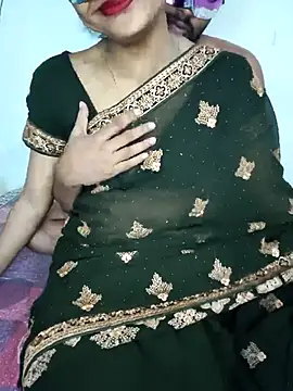 Snapshot of Sweet_Cpl_ chatting on April 2026 01:36:01 AM Sweet Cpl online show from April 2026 01:36:01 AM