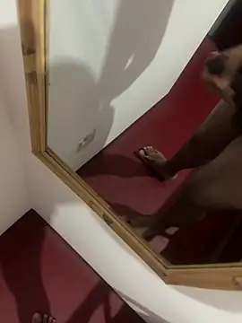 Snapshot of dvnd97 chatting on April 2026 05:55:01 PM dvnd97 online show from April 2026 05:55:01 PM