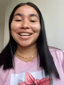 Snapshot of Pamela222- chatting on February 2026 09:46:01 PM Pamela222- online show from February 2026 09:46:01 PM