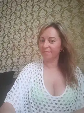 Snapshot of ChristinaYork chatting on June 2026 10:21:02 AM ChristinaYork online show from June 2026 10:21:02 AM