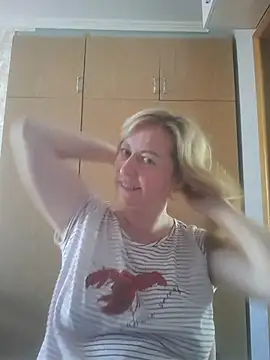 Snapshot of ChristinaYork chatting on June 2026 07:03:02 AM ChristinaYork online show from June 2026 07:03:02 AM