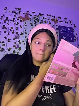 aurora bela online show from March 2026 01:45:01 AM