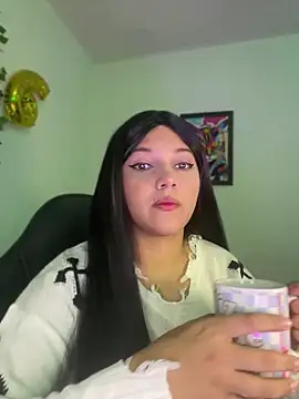 aurora bela online show from April 2026 10:48:01 AM