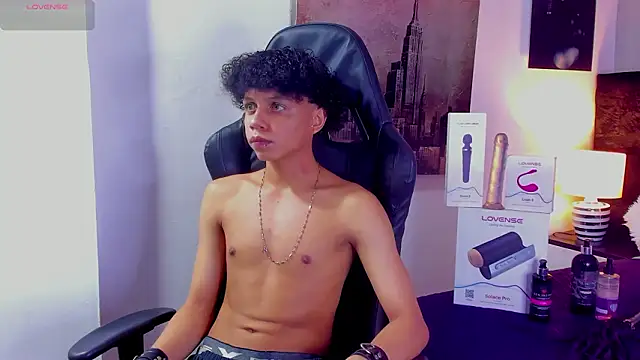 Taylor Black 01 online show from February 2026 11:47:02 PM