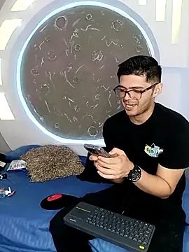 ritzabeth daniel online show from March 2026 02:28:02 AM