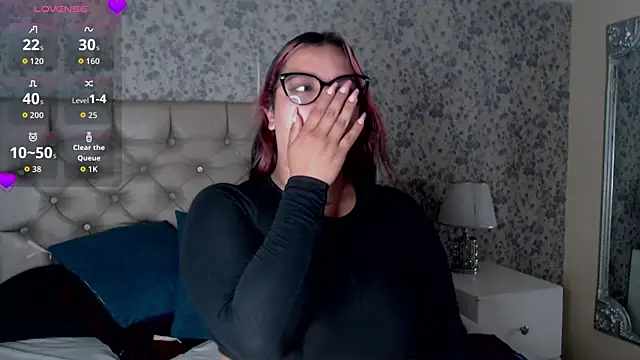 EmeelyMuller online show from March 2026 05:43:01 AM