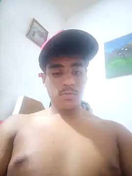 Snapshot of luis230436 chatting on March 2026 03:23:01 AM luis230436 online show from March 2026 03:23:01 AM