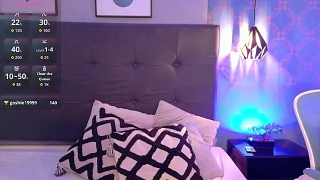 Snapshot of LilyBauer chatting on February 2026 08:21:01 PM LilyBauer online show from February 2026 08:21:01 PM