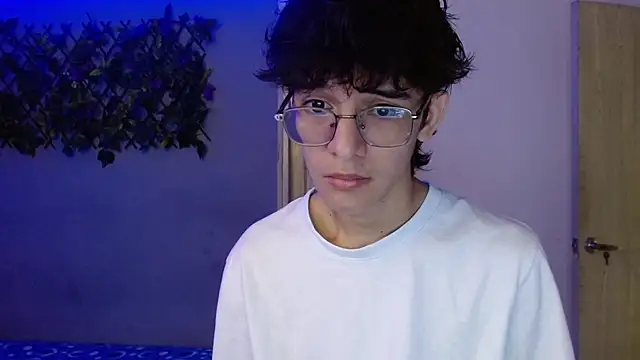 noah millerx online show from March 2026 12:07:02 AM