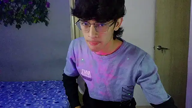 noah millerx online show from March 2026 04:29:01 AM