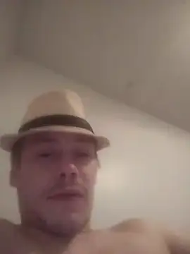 Joona1994 online show from April 2026 09:34:01 PM