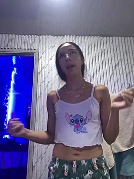 Snapshot of SAMY_AND_ARI chatting on April 2026 10:27:01 AM SAMY AND ARI online show from April 2026 10:27:01 AM