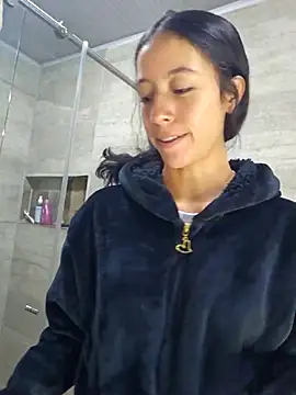 Snapshot of SAMY_AND_ARI chatting on April 2026 10:20:02 AM SAMY AND ARI online show from April 2026 10:20:02 AM