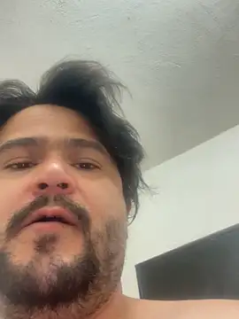 Snapshot of TioLukas69 chatting on February 2026 04:35:02 AM TioLukas69 online show from February 2026 04:35:02 AM