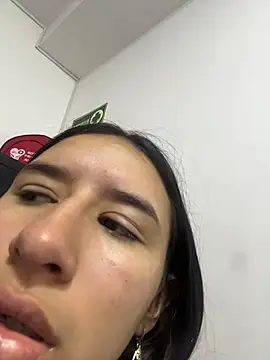 Snapshot of LilyRossi_ chatting on July 2026 12:24:02 PM LilyRossi online show from July 2026 12:24:02 PM