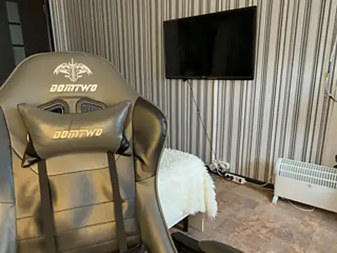 Emily Rass  online show from March 2026 08:59:01 AM