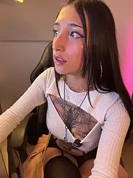 evabellee  online show from March 2026 12:48:02 AM