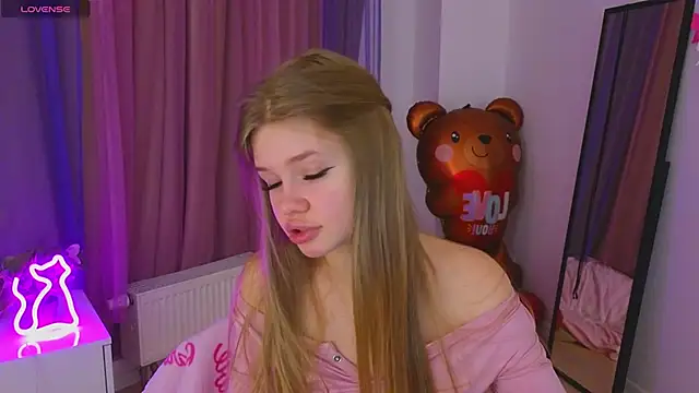 belrinaa online show from April 2026 09:09:02 PM