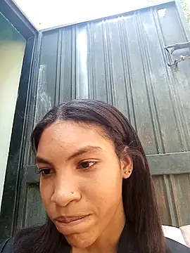 ginevere 20 online show from April 2026 08:03:01 PM