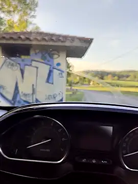 lui8181 online show from April 2026 05:49:01 PM